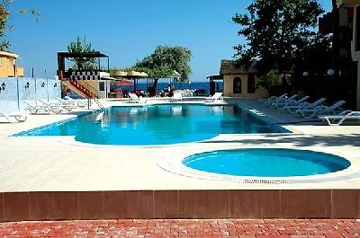 Segmen Hotel