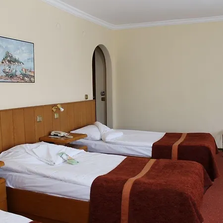 Segmen Hotel 3*