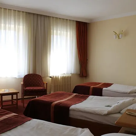Hotel Segmen