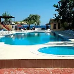 Segmen Hotel